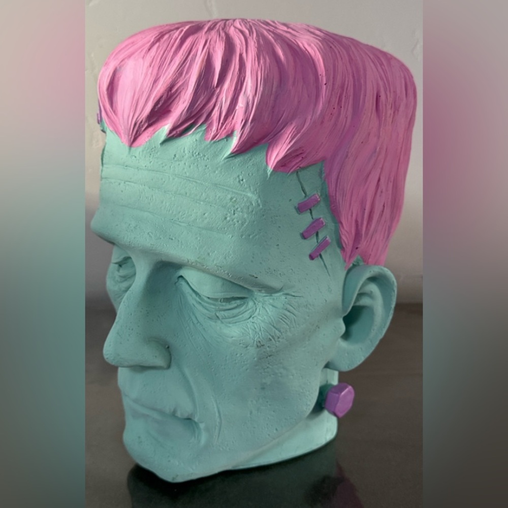 Halloween Pink Frankenstein Head Statue. Brand New. - Picture 2 of 2